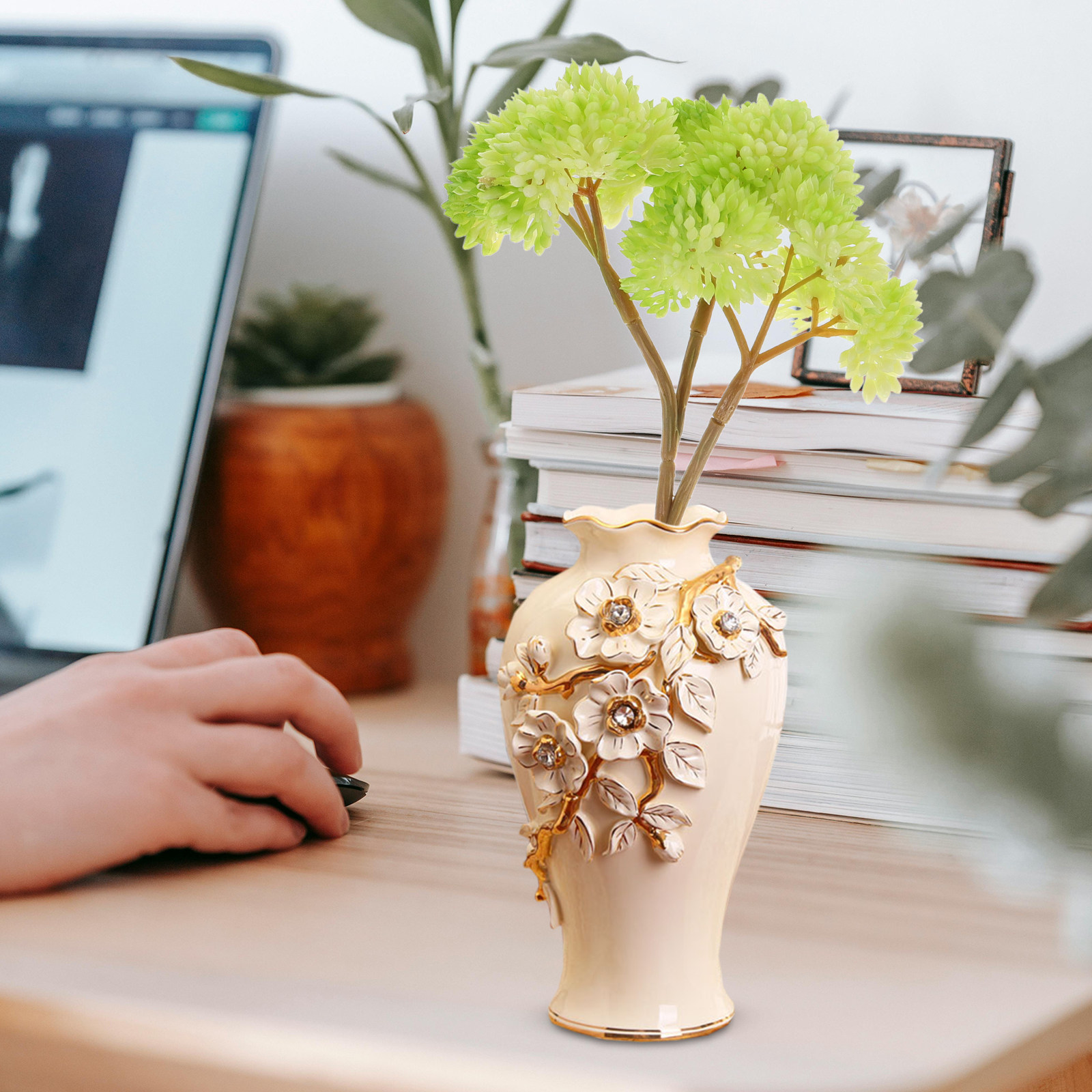 Realistic Faux Succulent Plant - Desk Setup In Office recension och pris