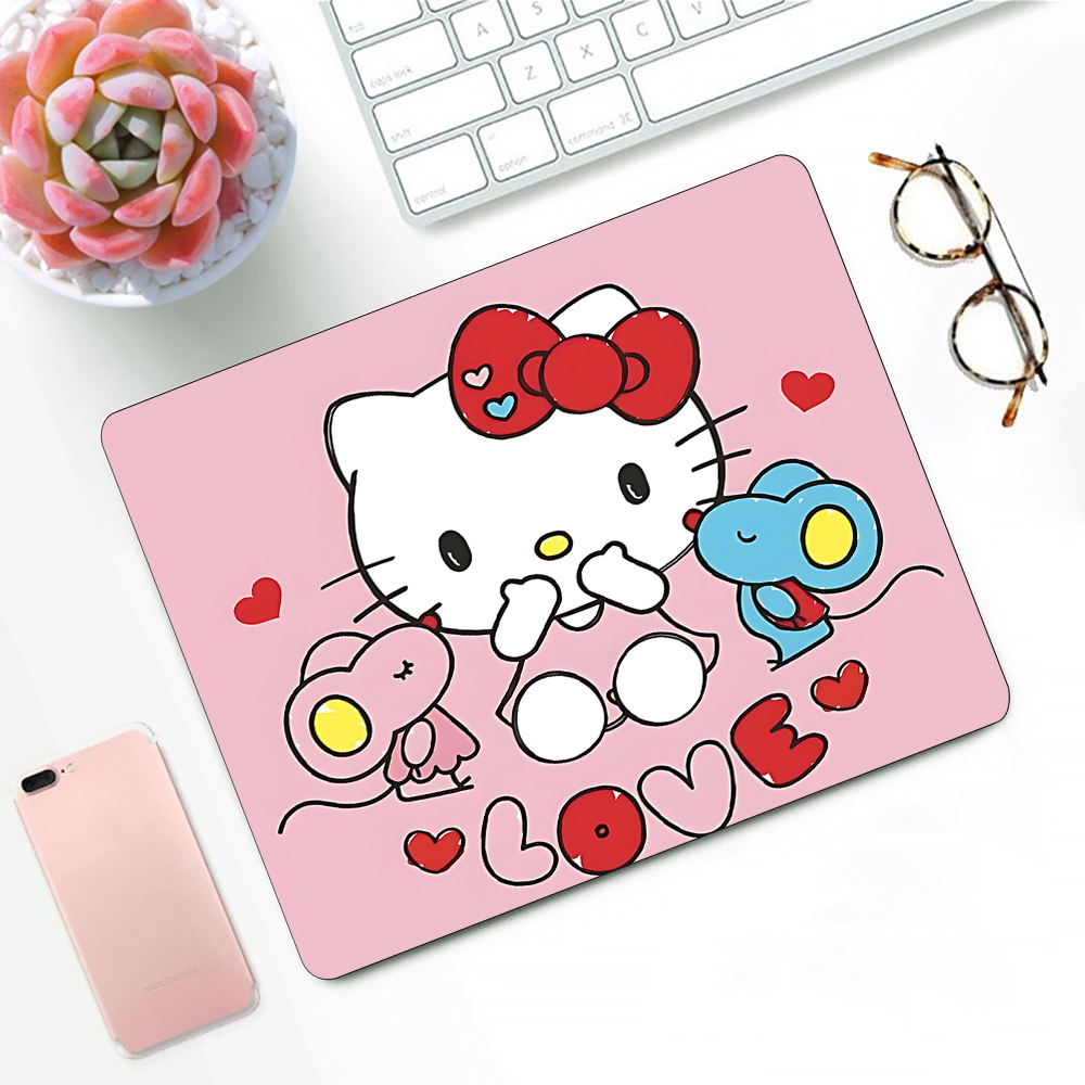 Cute pink anime Hello Kitty Ga - Desk Setup Anime recension och pris